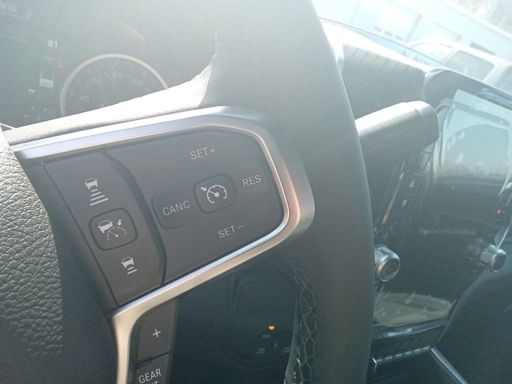 New 2026 RAM 2500 Big Horn AWD/4WD image 18