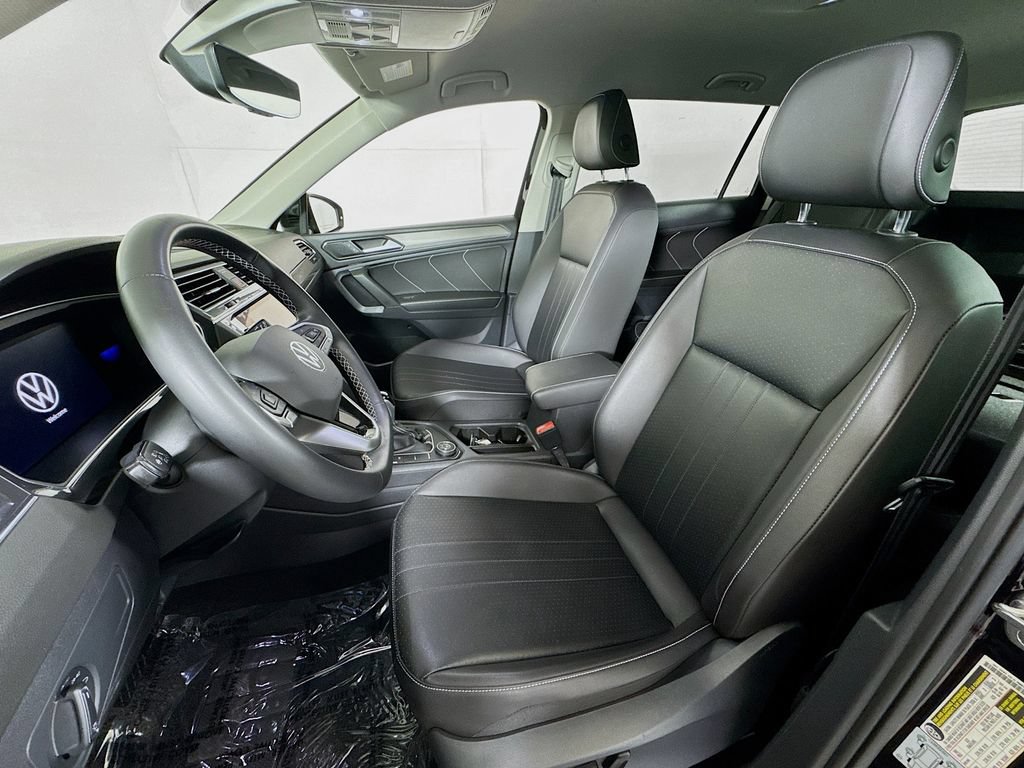 Used 2022 Volkswagen Tiguan SE AWD/4WD image 20