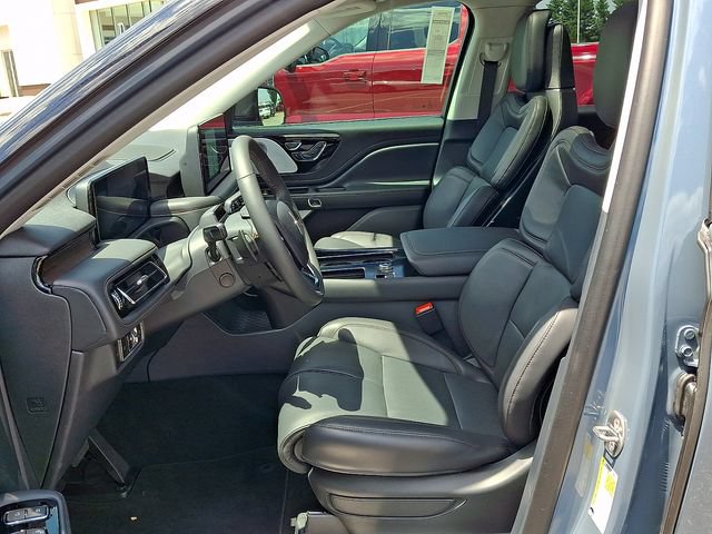 New 2026 Lincoln Aviator Reserve AWD/4WD image 6