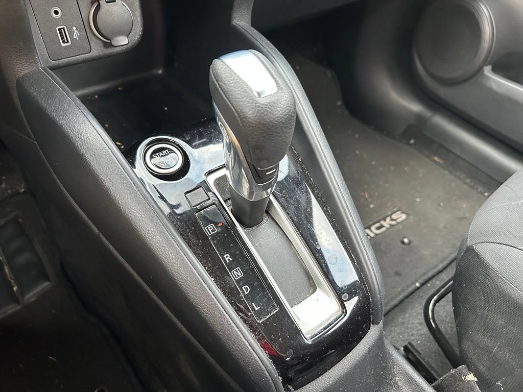 Used 2020 Nissan Kicks S FWD image 27