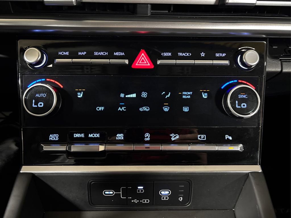 Used 2025 Hyundai Santa Fe SEL image 33