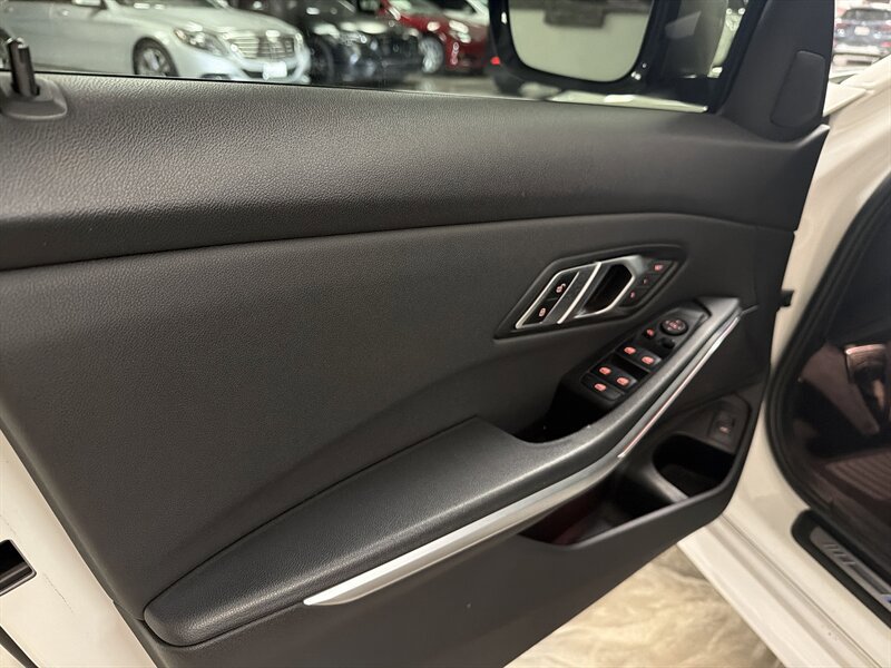 Used 2020 BMW M340i w/ Parking Assistance Package RWD image 26