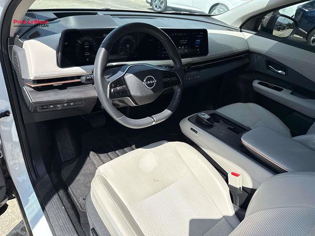 Used 2025 Nissan Ariya FWD image 19
