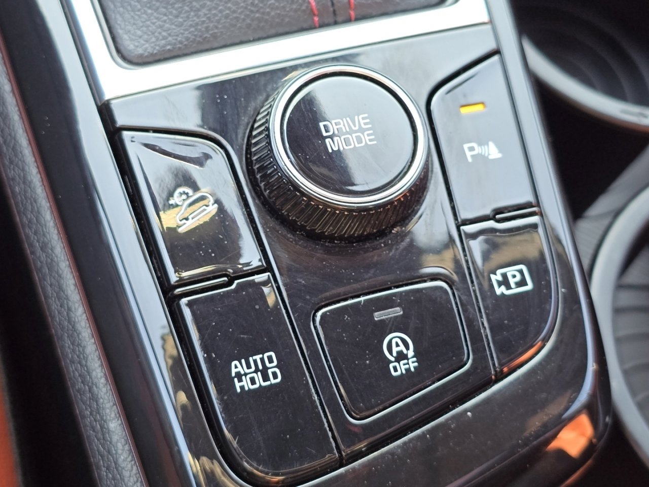 Used 2023 Kia Sportage SX image 9