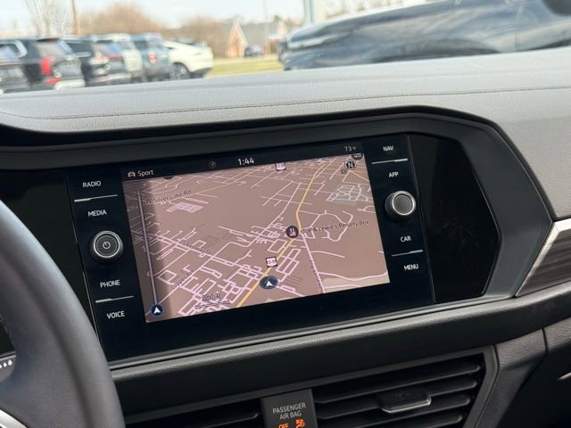 Used 2024 Volkswagen Jetta SEL image 3