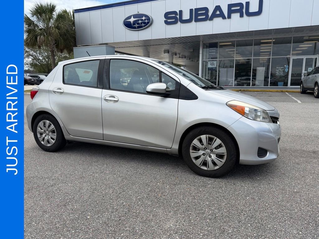 Used 2013 Toyota Yaris LE FWD image 1