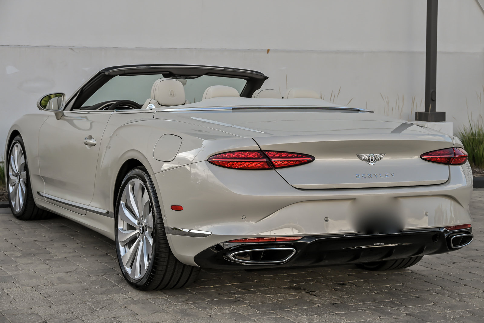 New 2026 Bentley Continental GTC AWD/4WD image 6