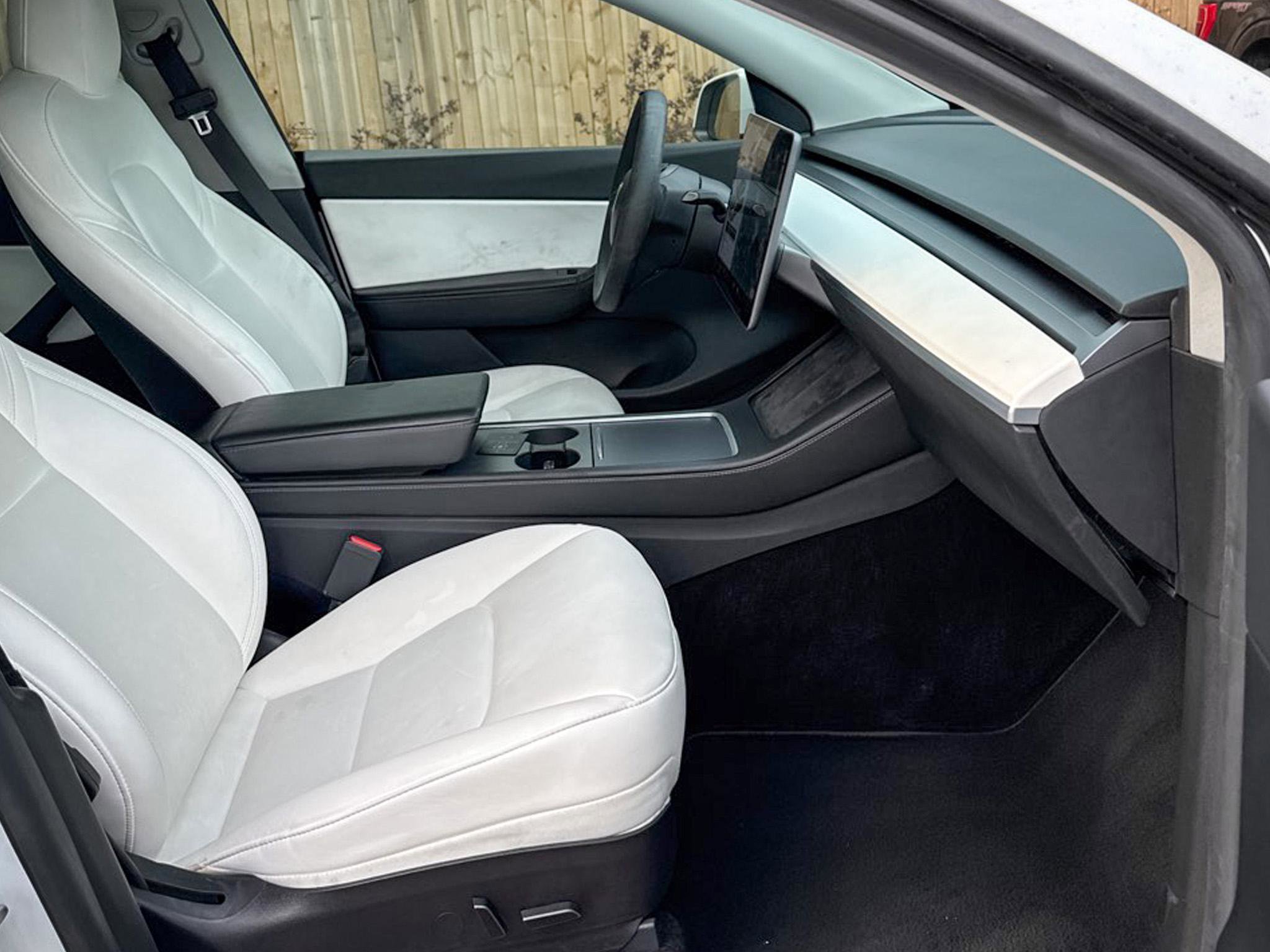 Used 2021 Tesla Model Y Performance image 25