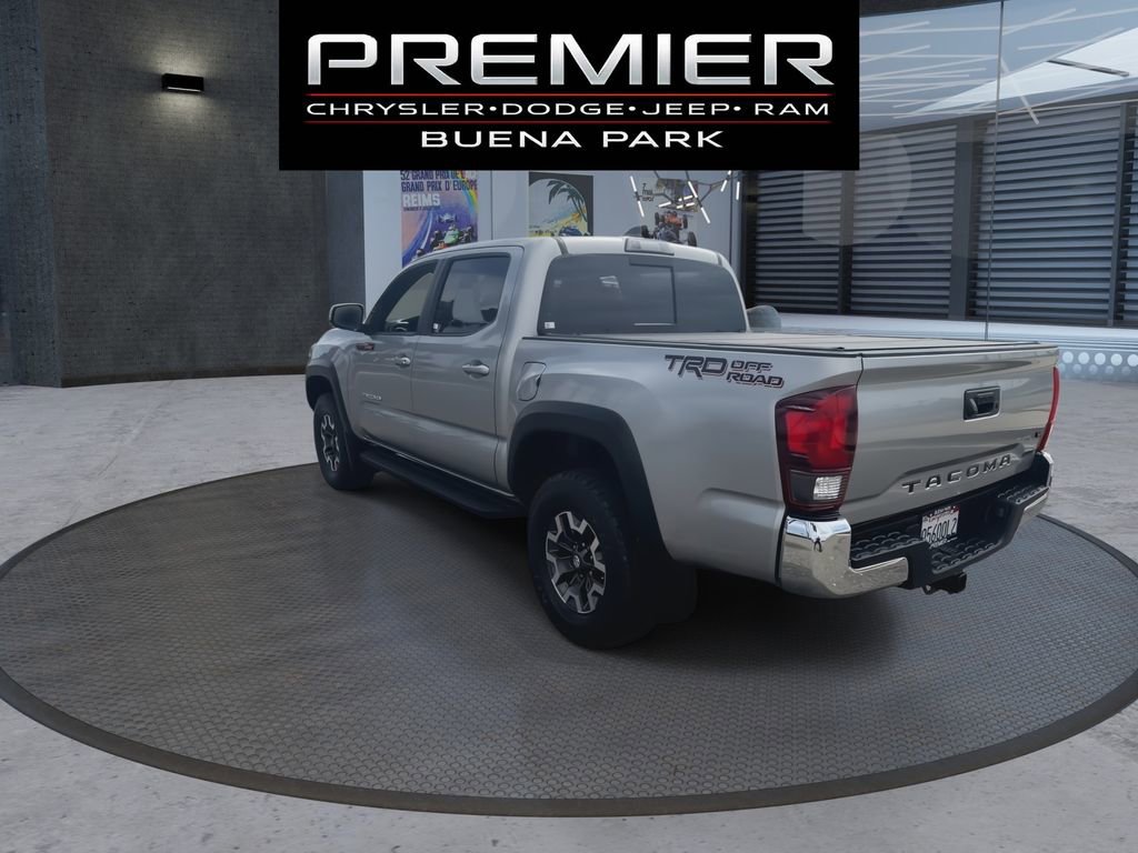 Used 2018 Toyota Tacoma TRD Off-Road RWD image 6