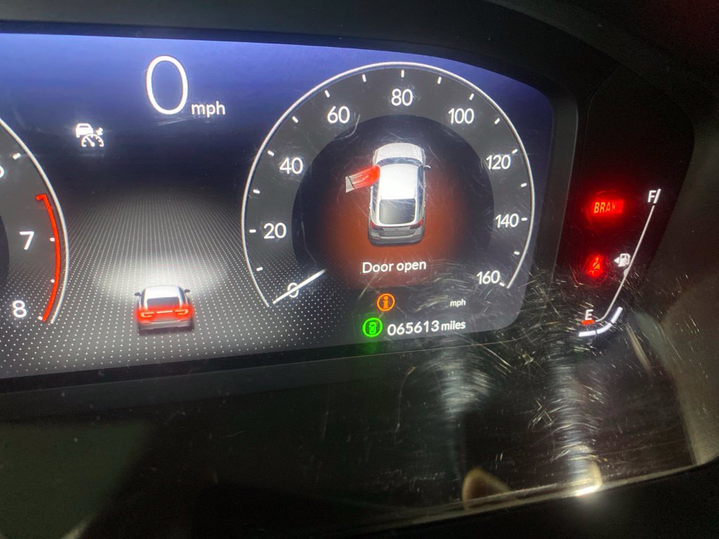 Used 2024 Honda Civic Sport Touring image 2