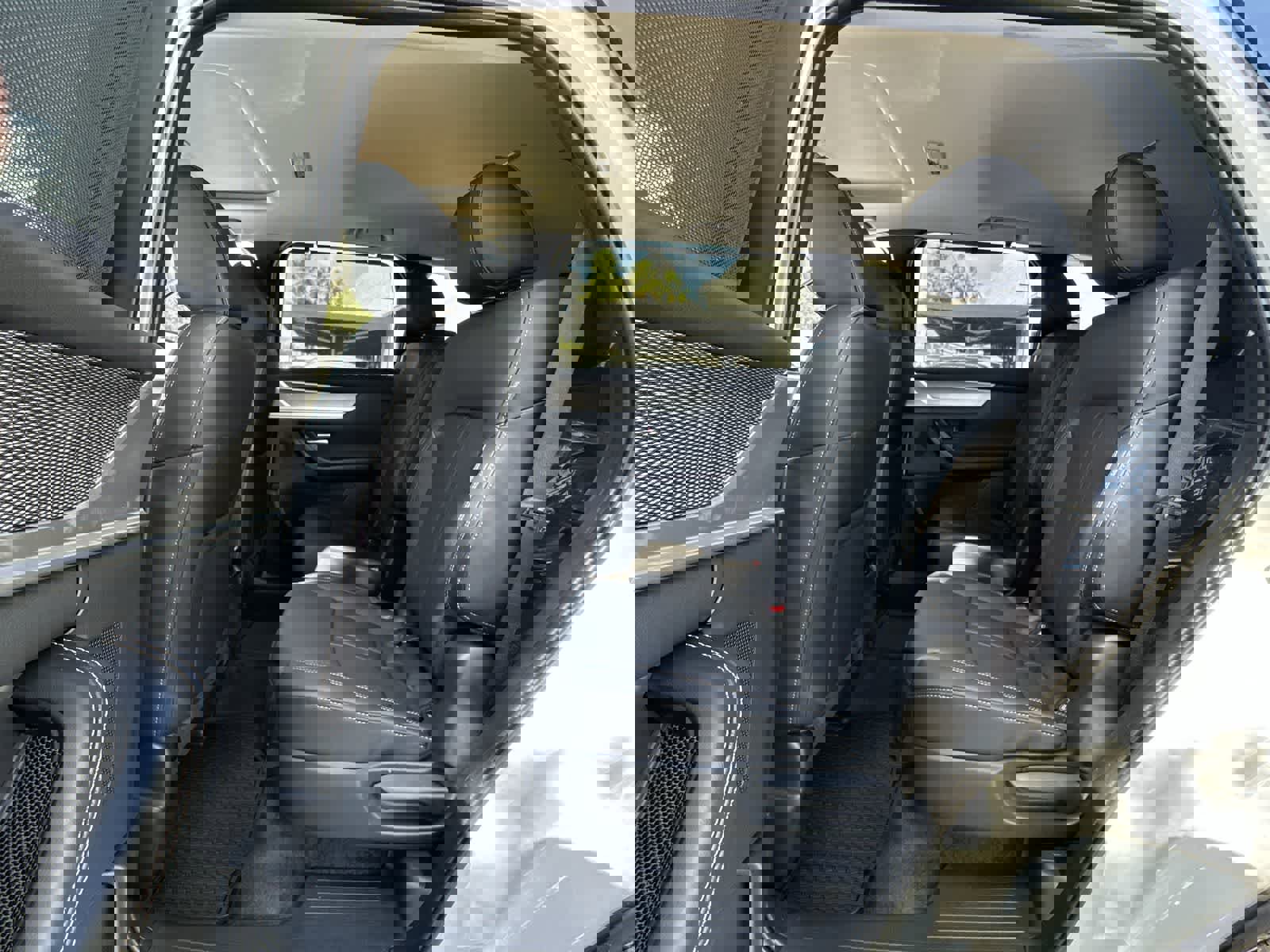 New 2025 MAZDA CX-90 Plug-In Hybrid w/ Preferred image 13
