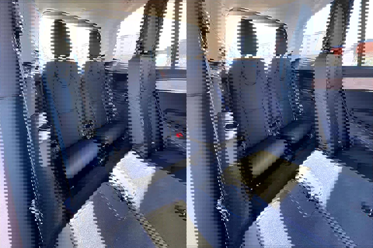 Used 2025 Volvo XC90 B6 Core w/ Protection Package Premier image 31