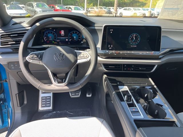 New 2025 Volkswagen Atlas Cross Sport SEL R-Line image 16