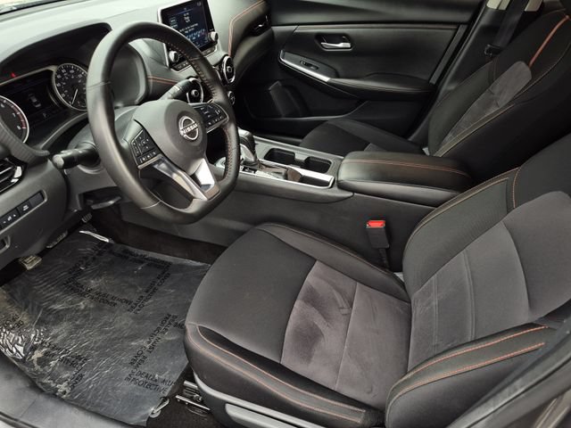 Used 2025 Nissan Sentra SR FWD image 17