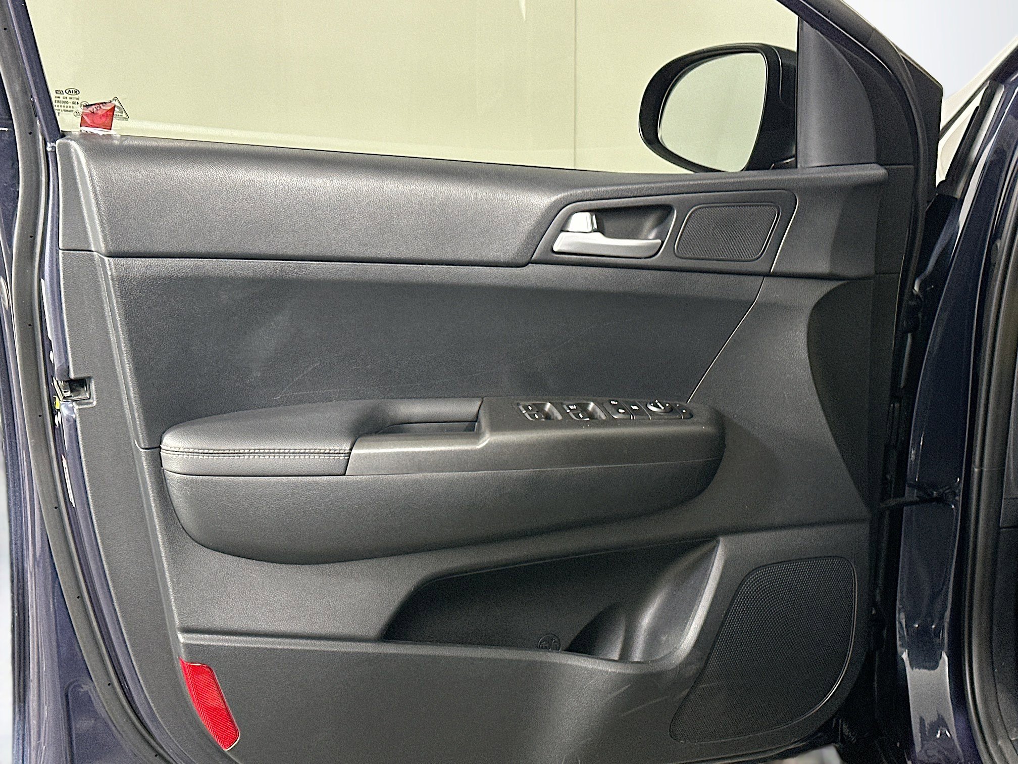 Used 2022 Kia Sportage LX image 15