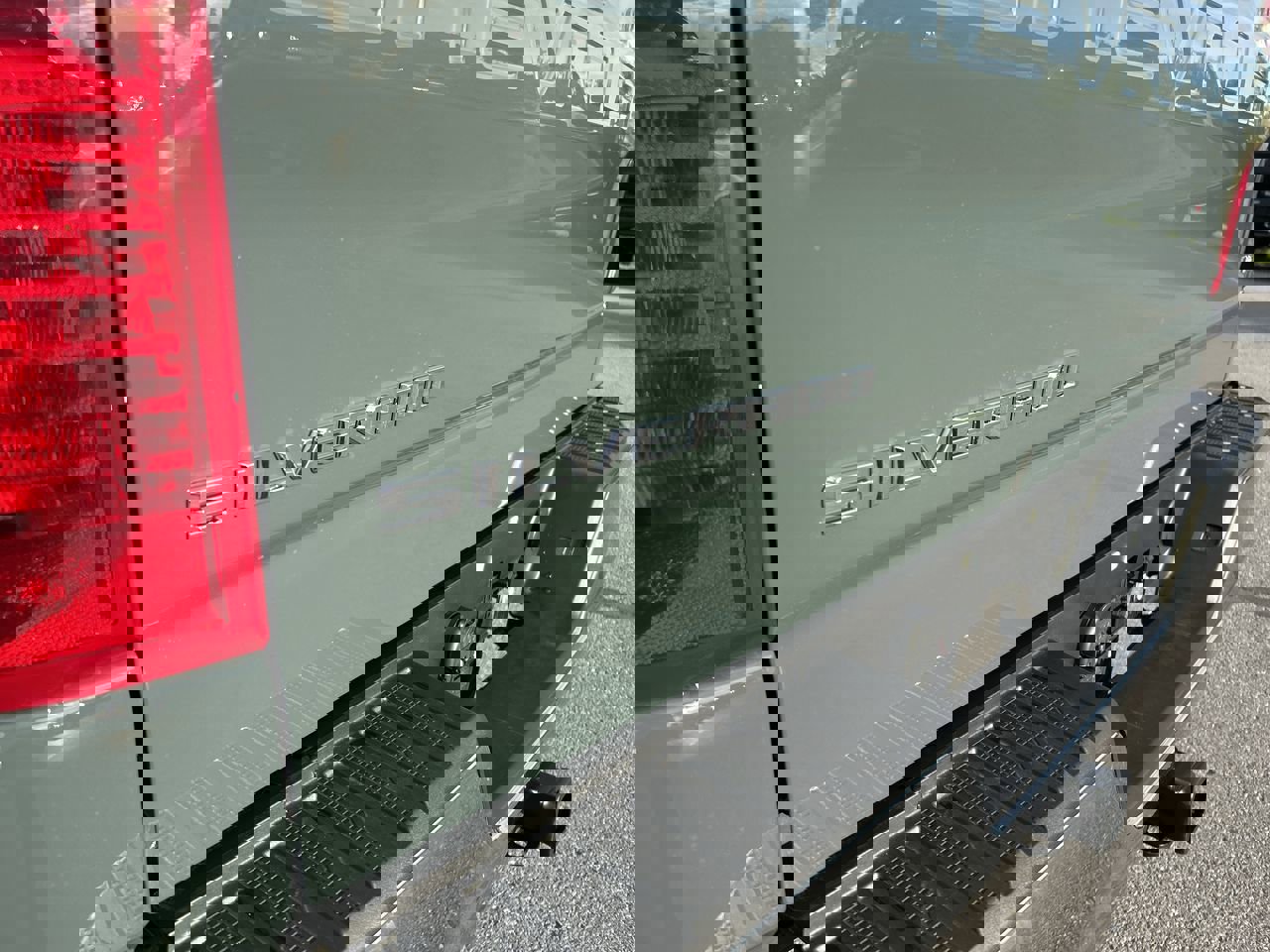 New 2026 Chevrolet Silverado 1500 LT w/ LPO, Dark Essentials Package image 11