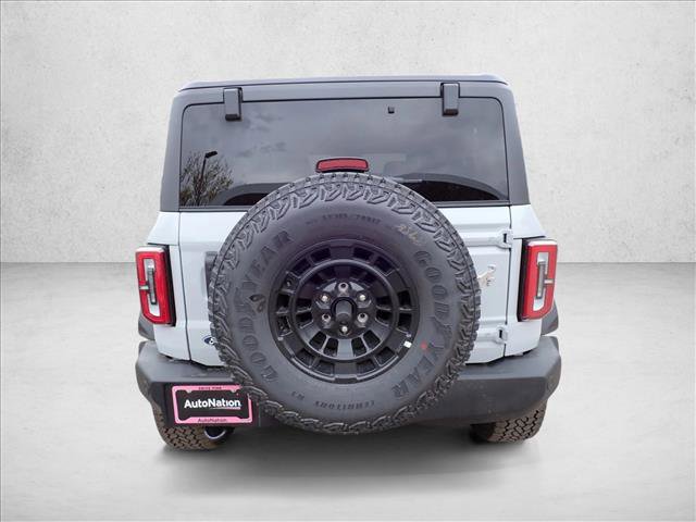 New 2026 Ford Bronco Outer Banks w/ Sasquatch Package AWD/4WD image 3