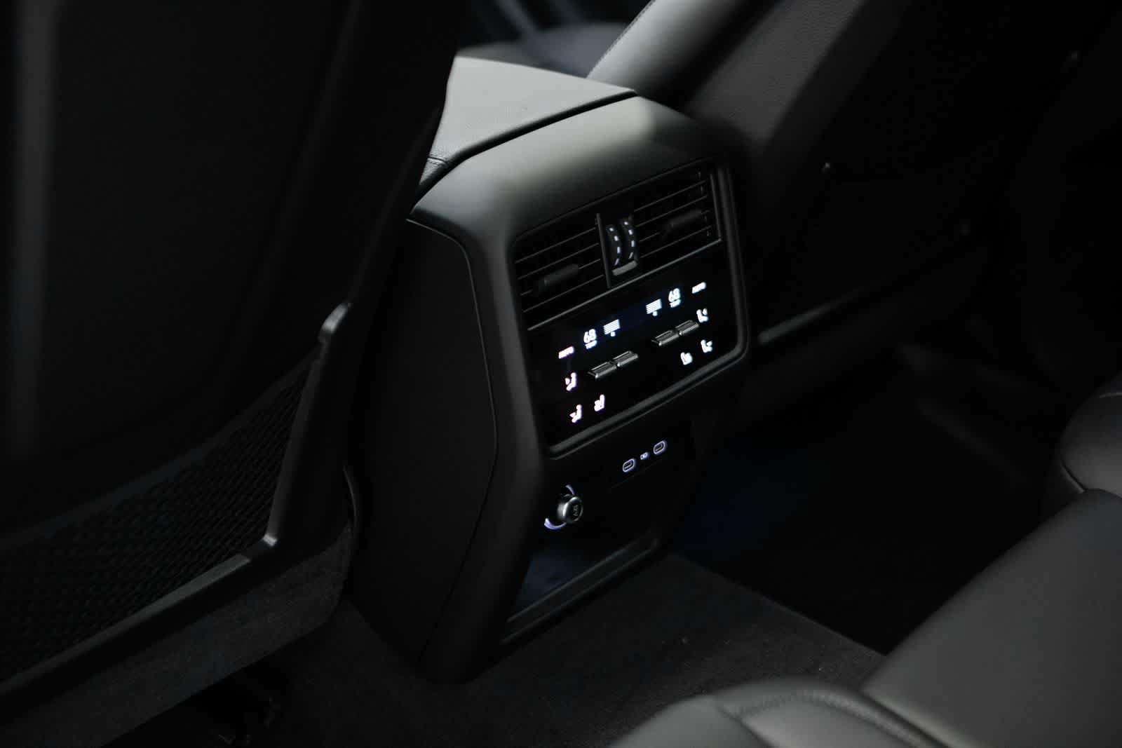 New 2026 Porsche Cayenne S AWD/4WD image 32