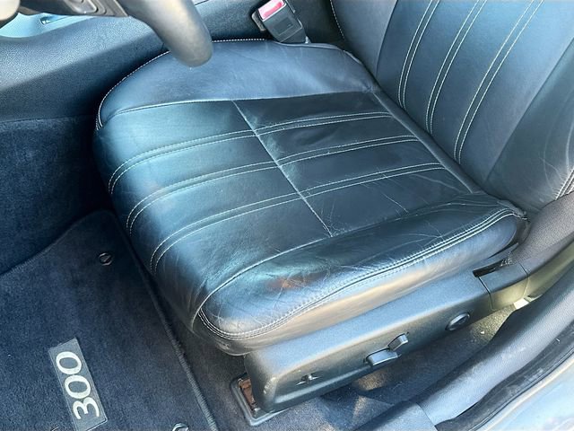 Used 2012 Chrysler 300 S RWD image 20