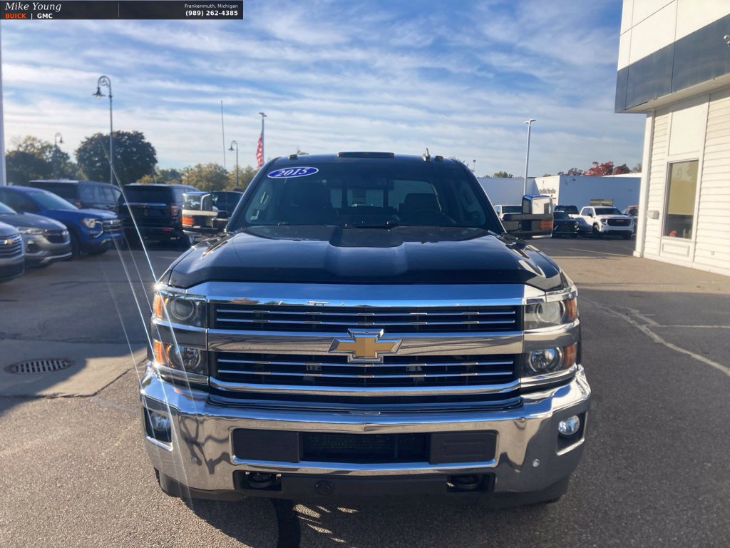 Used 2015 Chevrolet Silverado 2500 LTZ w/ Duramax Plus Package AWD/4WD image 2