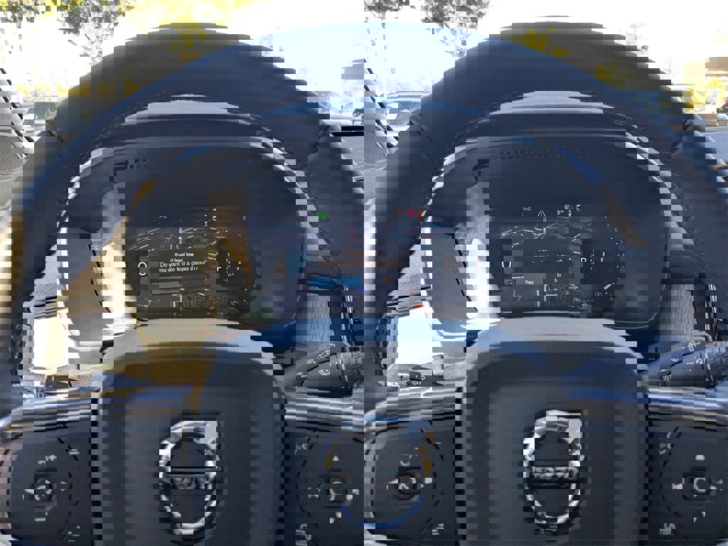 New 2026 Volvo XC40 B4 Core image 39