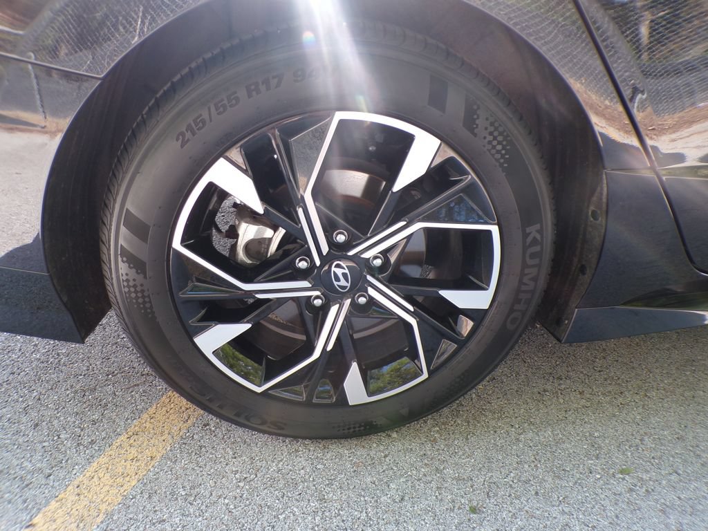 Used 2025 Hyundai Sonata SEL AWD/4WD image 20