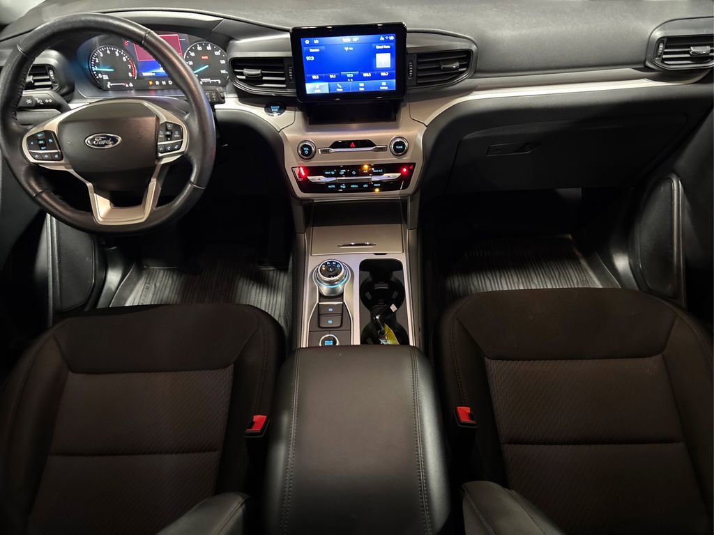 Used 2023 Ford Explorer XLT image 21
