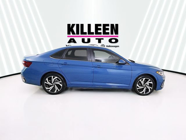 New 2026 Volkswagen Jetta SEL FWD image 8