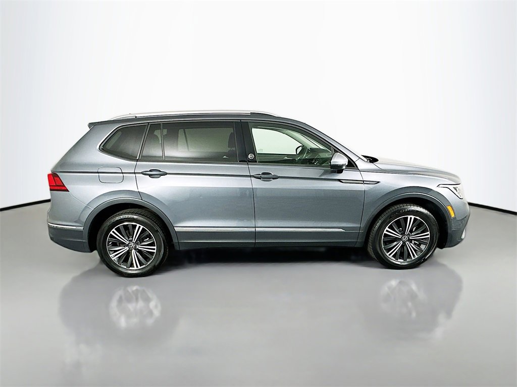 Used 2024 Volkswagen Tiguan Wolfsburg Edition image 15