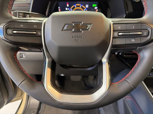 Used 2023 Chevrolet Colorado Z71 w/ Z71 Convenience Package 2 image 18