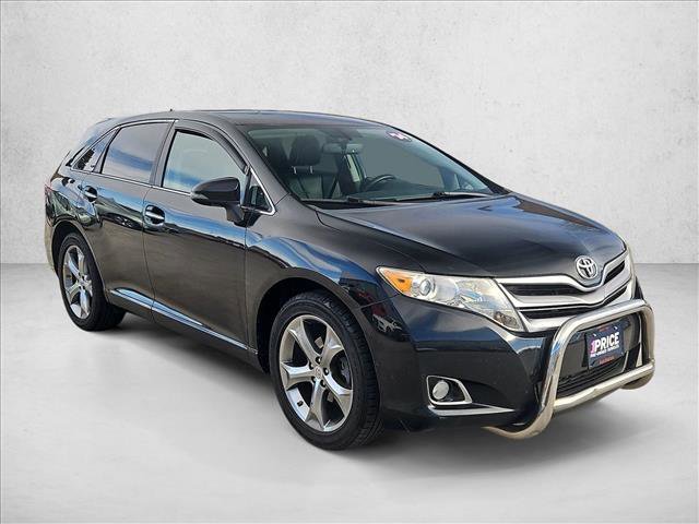 Used 2014 Toyota Venza XLE image 3