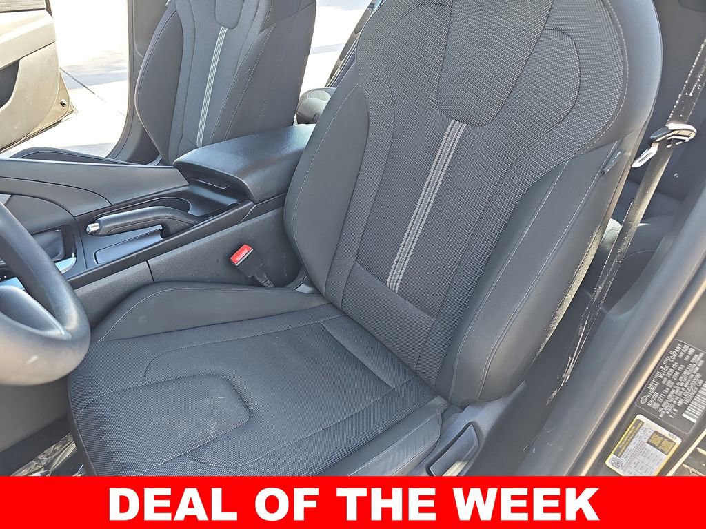 Used 2025 Hyundai Elantra SE image 14