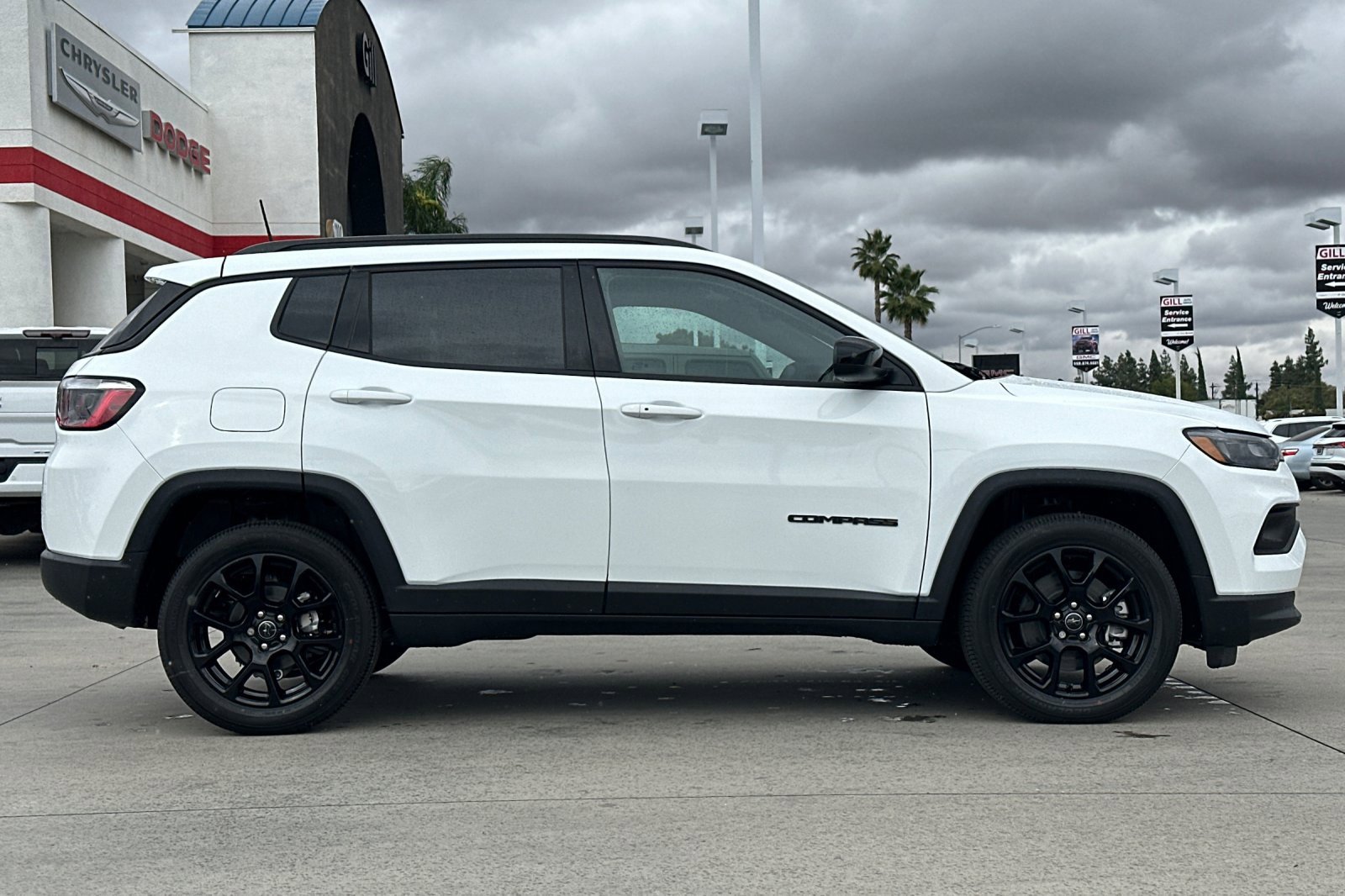 New 2026 Jeep Compass Latitude image 8