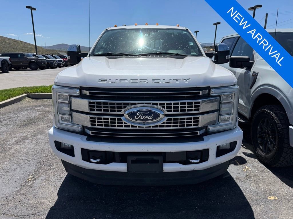 Used 2017 Ford F350 Platinum w/ Platinum Ultimate Package AWD/4WD image 2