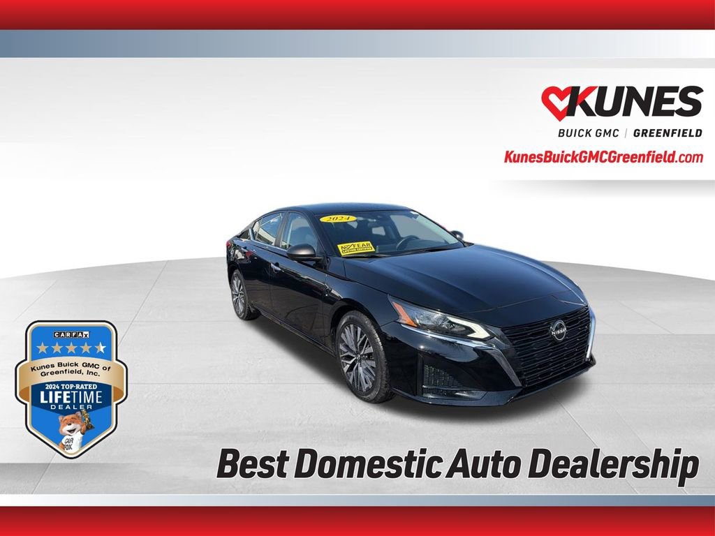 Used 2024 Nissan Altima 2.5 SV FWD image 1