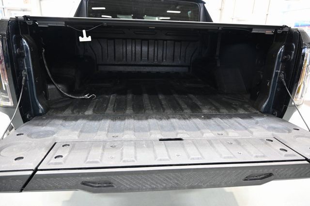 Used 2025 GMC Hummer EV 2X w/ LPO, Dark Essentials Package image 7