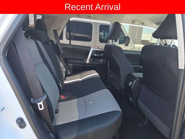 Used 2024 Toyota 4Runner SR5 AWD/4WD image 10