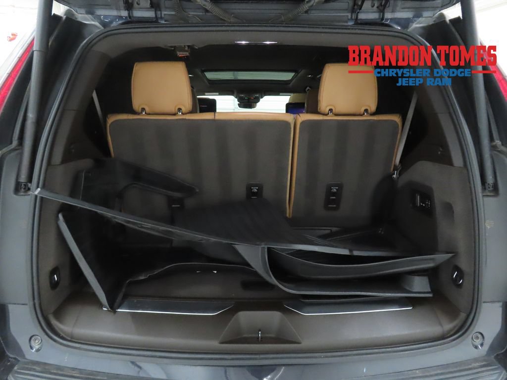 Used 2023 Cadillac Escalade Sport AWD/4WD image 22