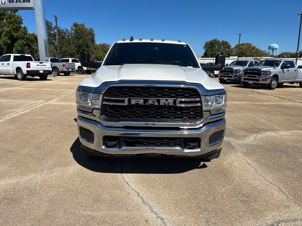 Used 2021 RAM 3500 Tradesman w/ Chrome Appearance Group AWD/4WD image 5
