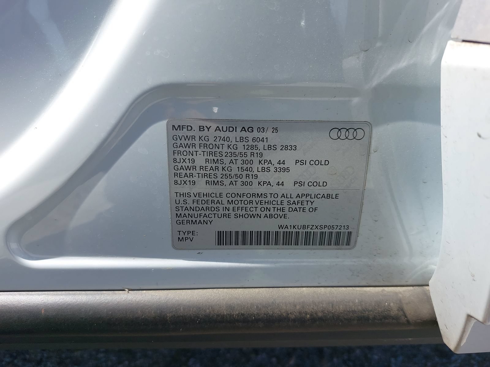 Used 2025 Audi Q4 e-tron Premium w/ Convenience Package AWD/4WD image 11