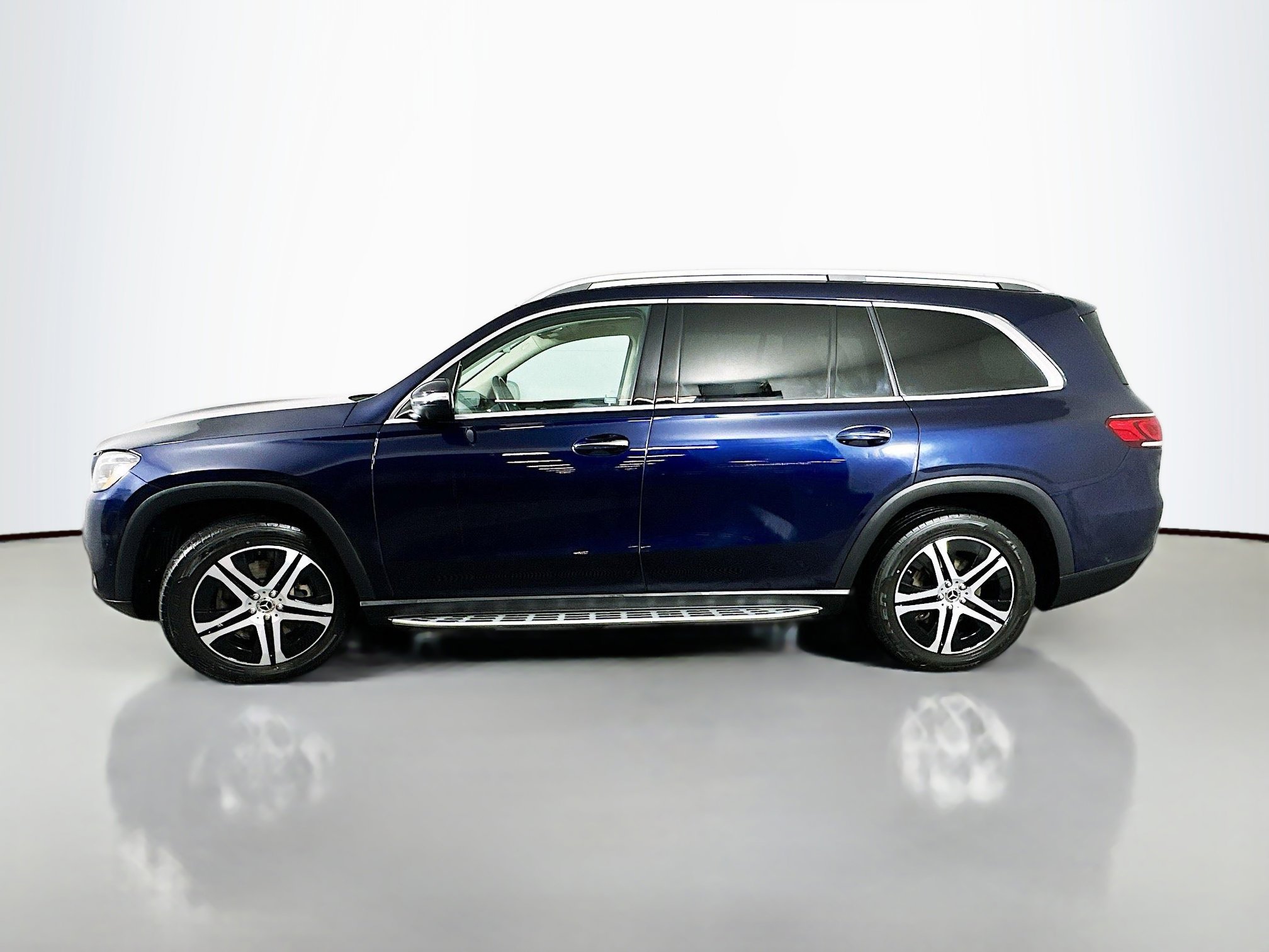 Used 2020 Mercedes-Benz GLS 450 450 image 4