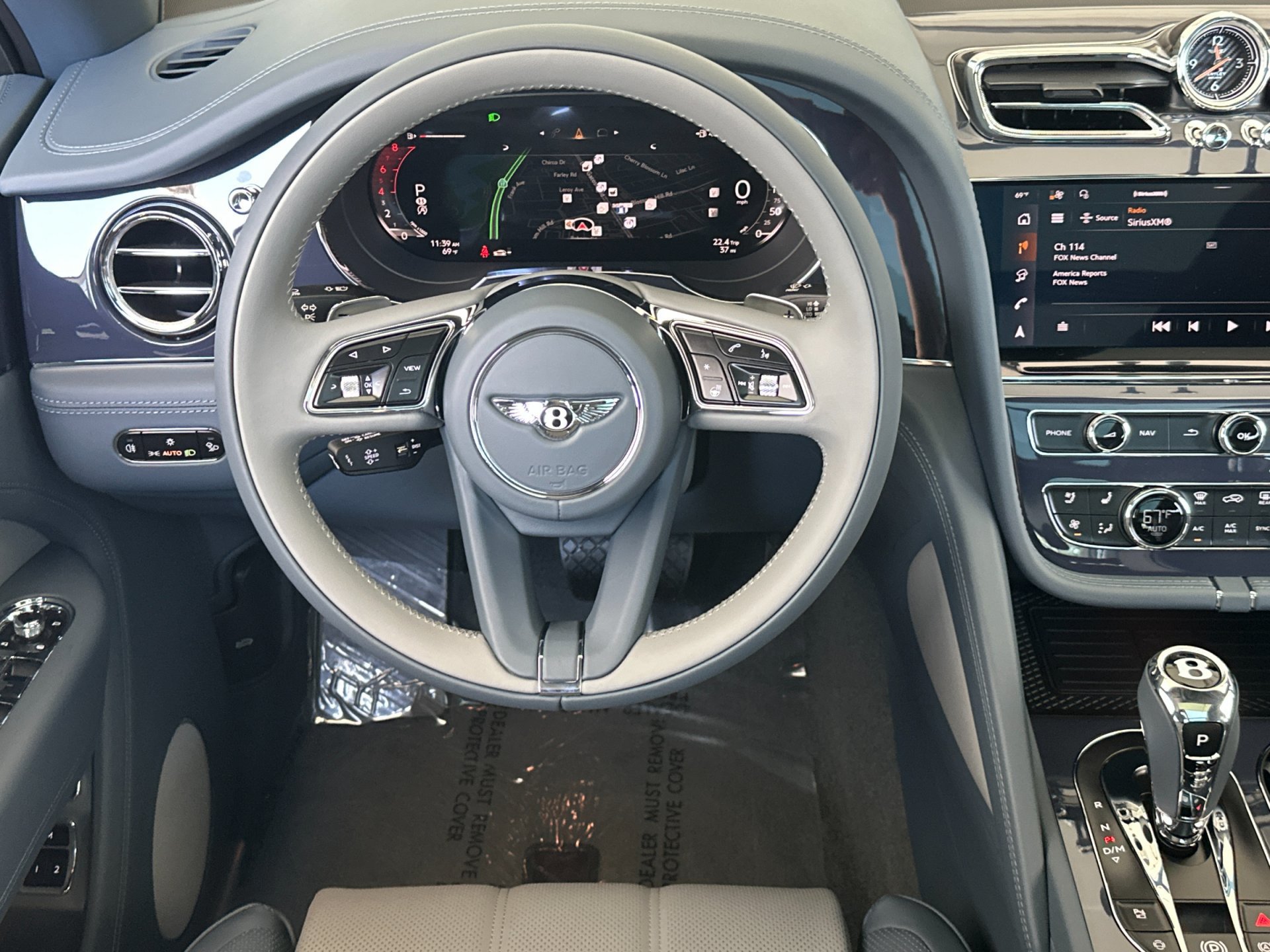 New 2026 Bentley Bentayga Extended Wheelbase AWD/4WD image 16