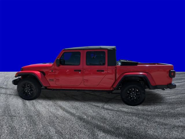 Used 2022 Jeep Gladiator Sport image 7
