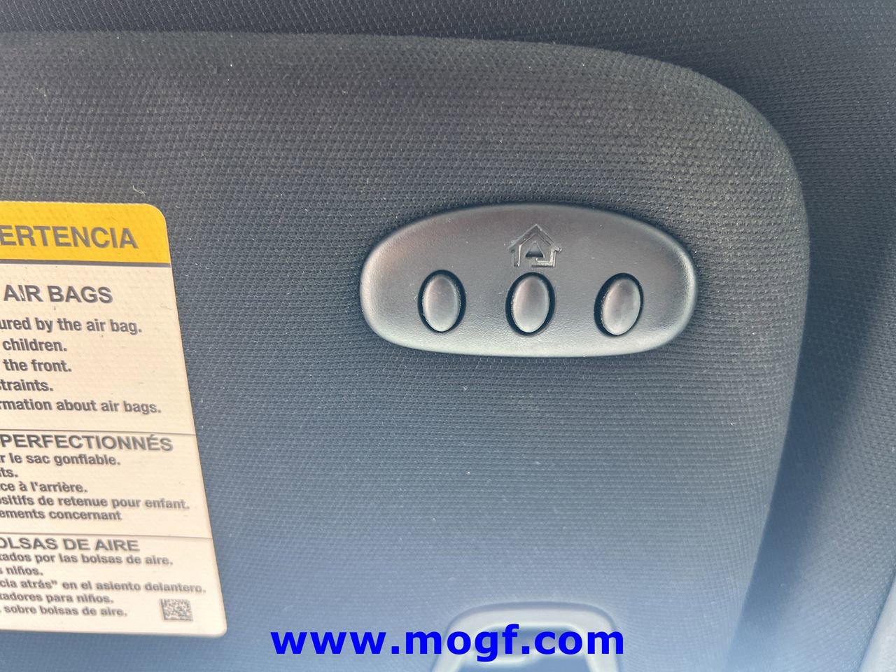 Used 2017 Lincoln MKZ Select w/ Select Plus Package image 16