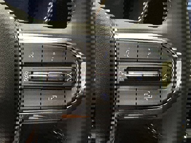 New 2026 GMC Canyon Elevation w/ Technology Package image 11