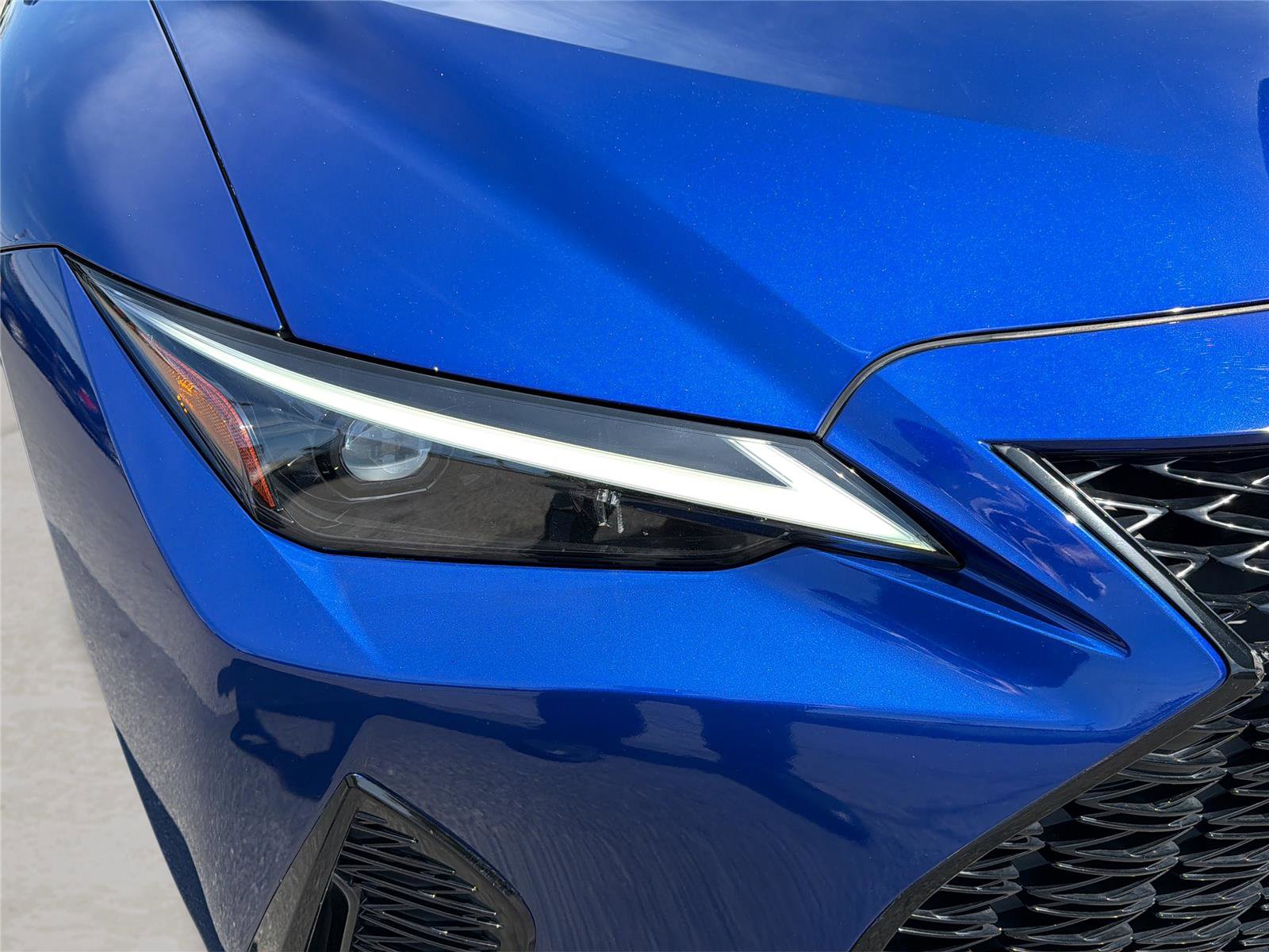 Used 2021 Lexus IS 350 F Sport w/ Accessory Package 2 AWD/4WD image 32