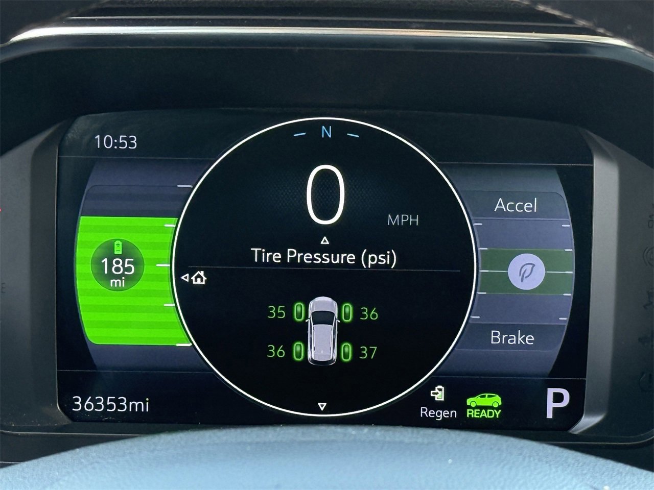 Certified 2023 Chevrolet Bolt EUV LT w/ Comfort Package image 15