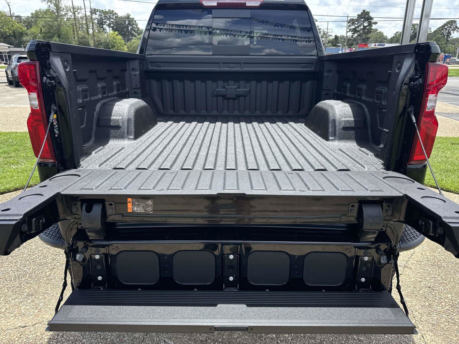 New 2026 Chevrolet Silverado 1500 LT Trail Boss w/ LT Trail Boss Premium Package AWD/4WD image 7