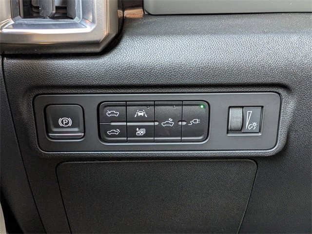 New 2025 GMC Hummer EV 2X image 28