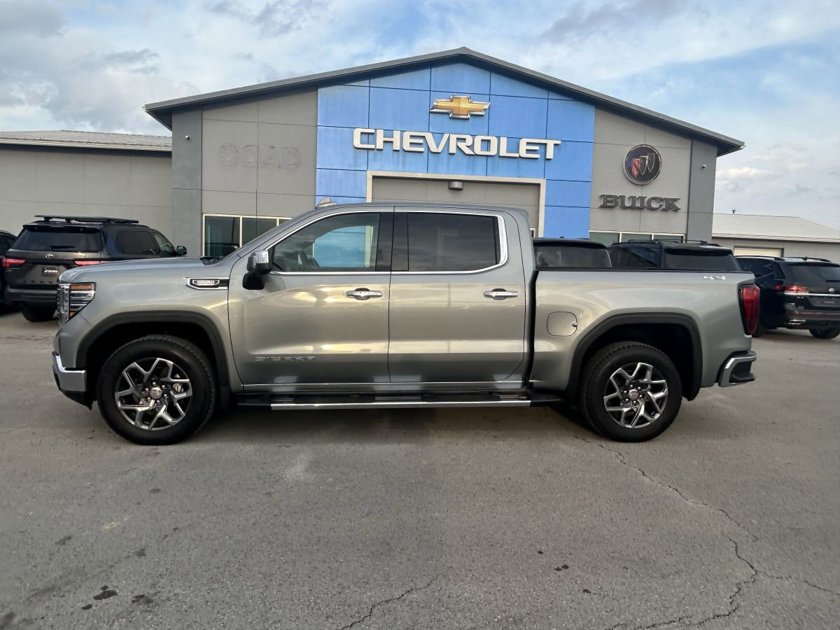 Used 2026 GMC Sierra 1500 SLT w/ SLT Premium Package image 4